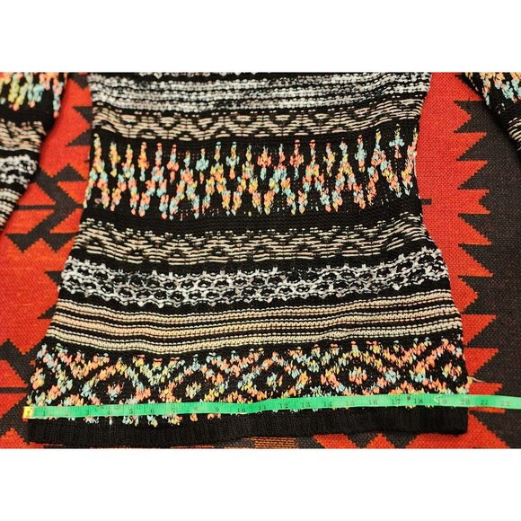 NEW Xhilaration L/G Black Knit Sweater With Multicolor Geometric Pattern - Picture 10 of 13